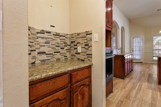 11409 Pheasant Creek Drive, Fort Worth, TX 76244