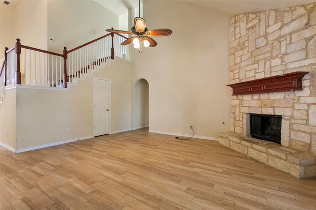 11409 Pheasant Creek Drive, Fort Worth, TX 76244