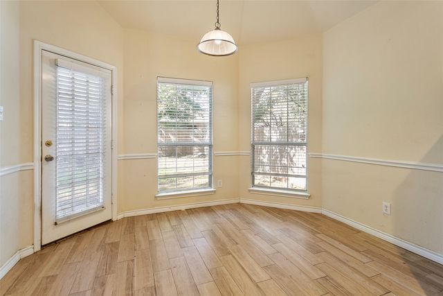 11409 Pheasant Creek Drive, Fort Worth, TX 76244