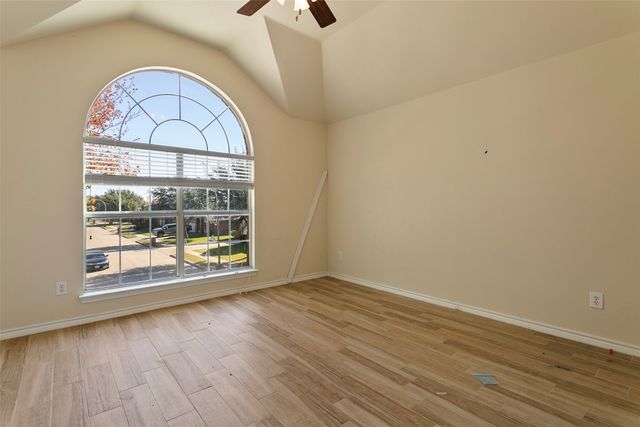 11409 Pheasant Creek Drive, Fort Worth, TX 76244