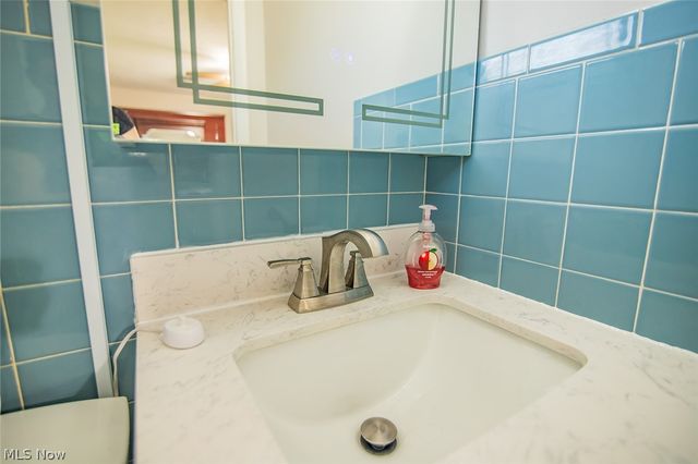 2502 27th Street, Parkersburg, WV 26104