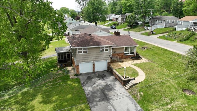 2502 27th Street, Parkersburg, WV 26104