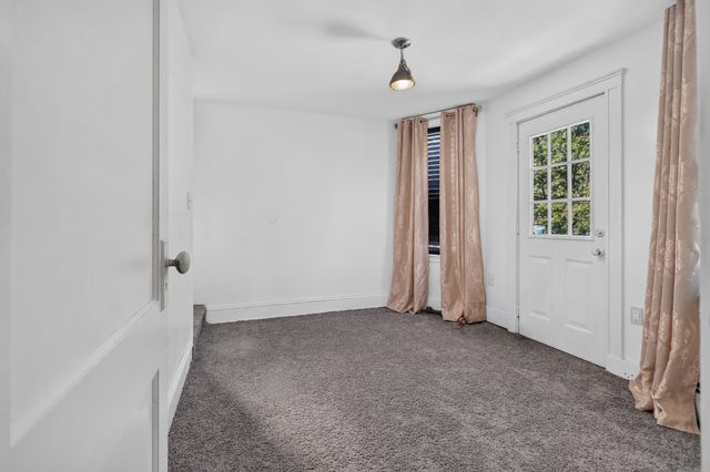 162 Brush Hill Rd 2, Milton, MA 02186