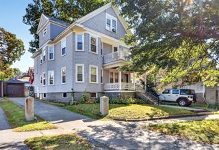 162 Brush Hill Rd 2, Milton, MA 02186