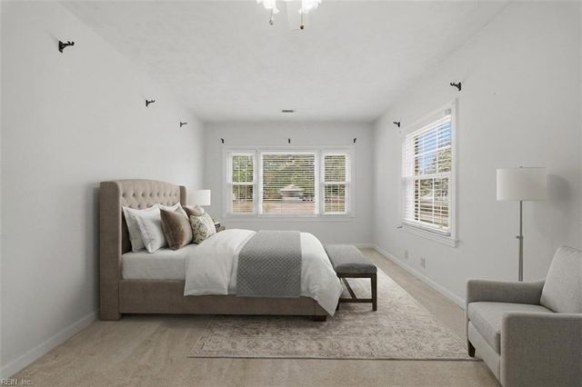 26502 Pine Haven RD, Courtland, VA 23837