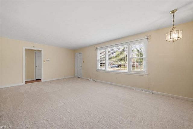 26502 Pine Haven RD, Courtland, VA 23837