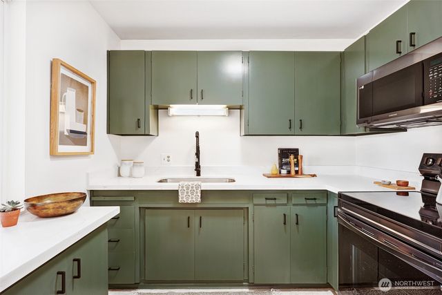 16505 67th Avenue W, Lynnwood, WA 98037