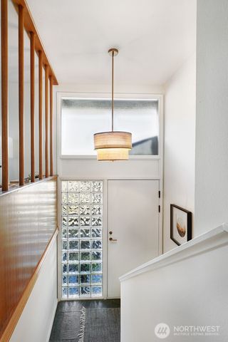 16505 67th Avenue W, Lynnwood, WA 98037