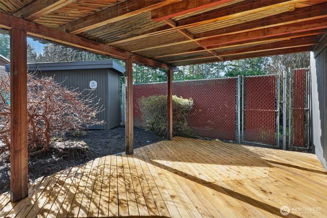 16505 67th Avenue W, Lynnwood, WA 98037