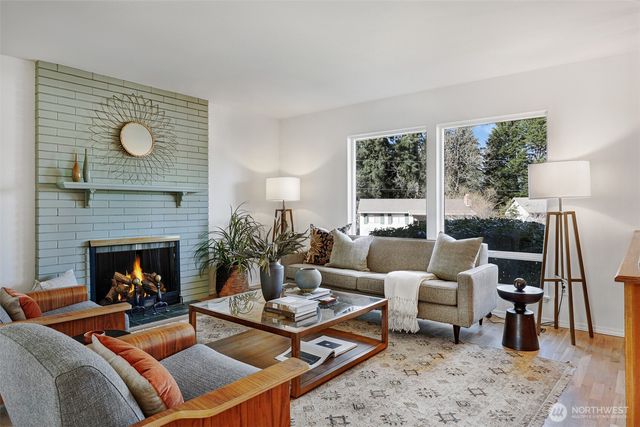 16505 67th Avenue W, Lynnwood, WA 98037