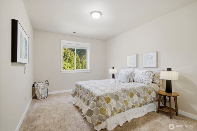 7326 NE 201st Place, Kenmore, WA 98028