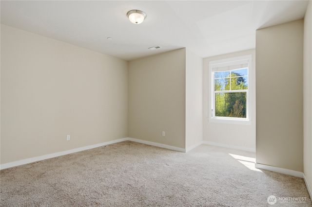 7326 NE 201st Place, Kenmore, WA 98028