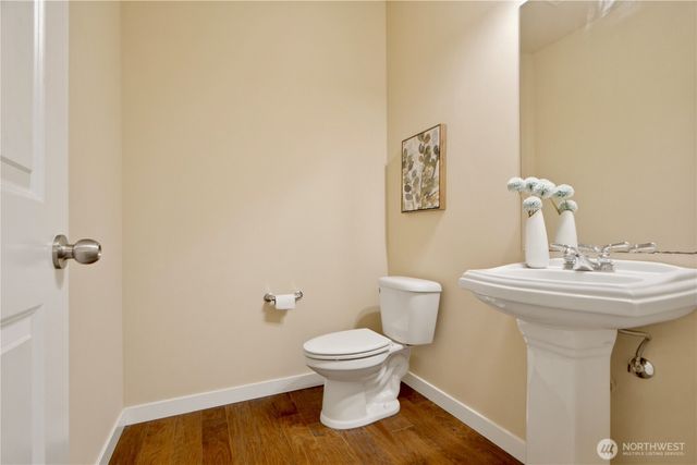 7326 NE 201st Place, Kenmore, WA 98028