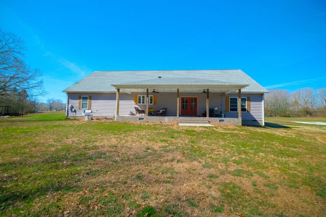 362 Lakeview St, Manchester, TN 37355