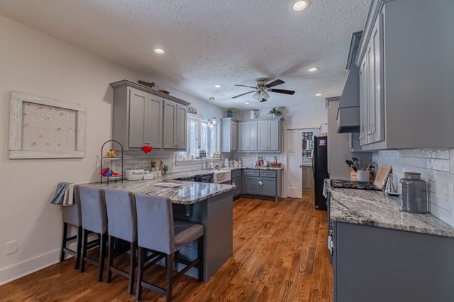 362 Lakeview St, Manchester, TN 37355