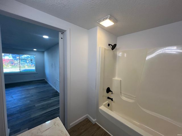 2417 N Calumet Street, Kokomo, IN 46901