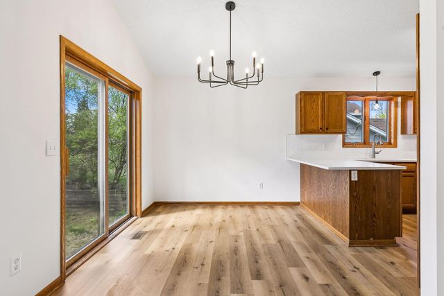 1610 Burns Avenue, Saint Paul, MN 55106