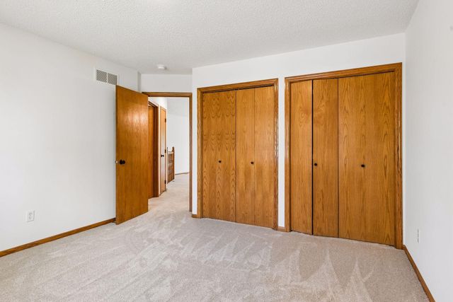 1610 Burns Avenue, Saint Paul, MN 55106