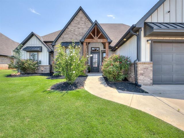 4844 Constitution Lane, Tuttle, OK 73089