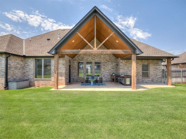 4844 Constitution Lane, Tuttle, OK 73089