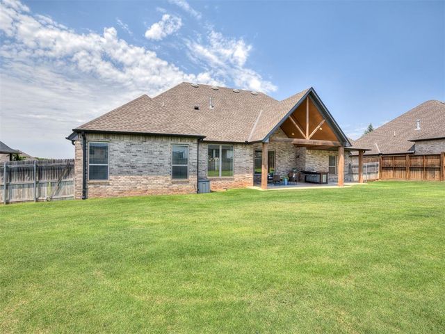 4844 Constitution Lane, Tuttle, OK 73089