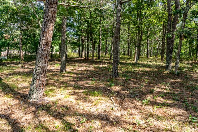 10 Oxfordshire Place, Mashpee, MA 02649