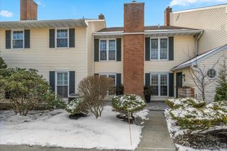 56 The Rise 107, Warwick, NY 10990