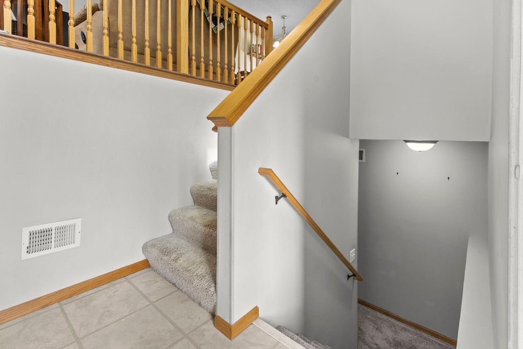 141 Garner Circle, Montrose, MN 55363 — photo 5