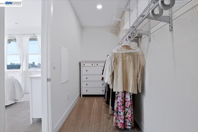 1826 Entrance Rd, Alameda, CA 94501