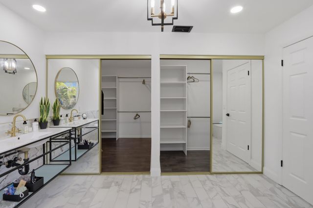 12725 Kingsway Road, Wellington, FL 33414