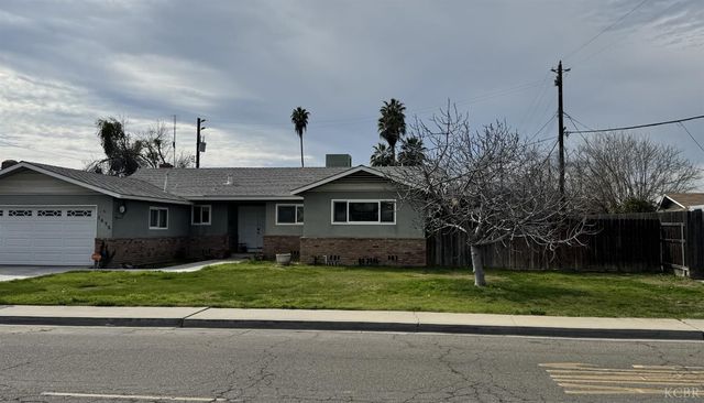 1475 Quandt Drive, Lemoore, CA 93245