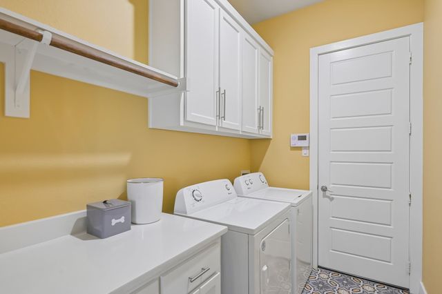 204 Falcon Point Drive, Heath, TX 75032