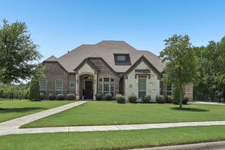 204 Falcon Point Drive, Heath, TX 75032