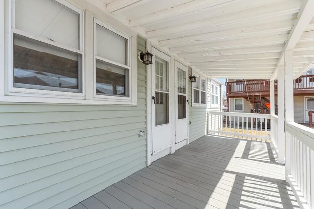 56 Nudd Avenue, Hampton, NH 03942
