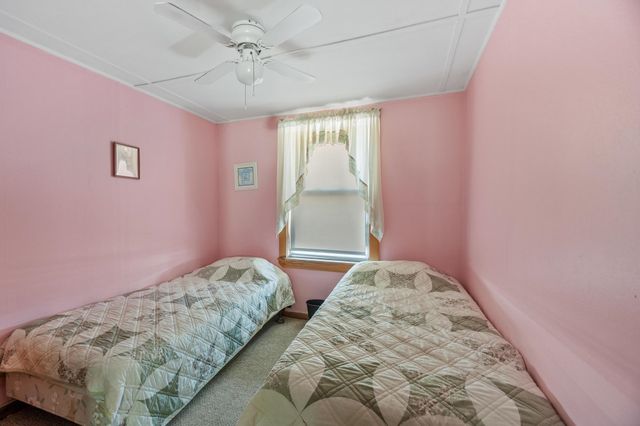 56 Nudd Avenue, Hampton, NH 03942