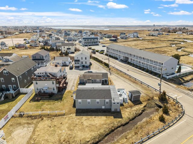 56 Nudd Avenue, Hampton, NH 03942