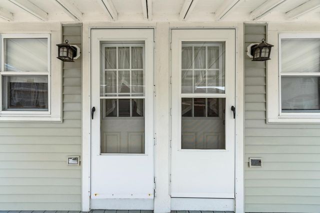 56 Nudd Avenue, Hampton, NH 03942