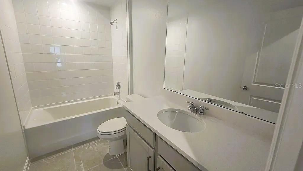 Image 6 of property listing at 7774 CLOVE HITCH WAY, Orlando, FL 32832