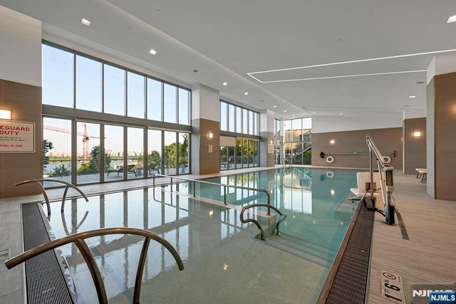 320 Adolphus Avenue 806, Cliffside Park, NJ 07010