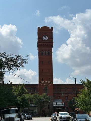 801 S PLYMOUTH Court 504, Chicago, IL 60605