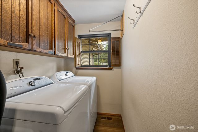 6805 246th Street E, Graham, WA 98338