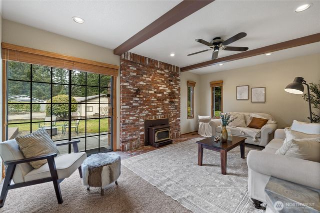 6805 246th Street E, Graham, WA 98338