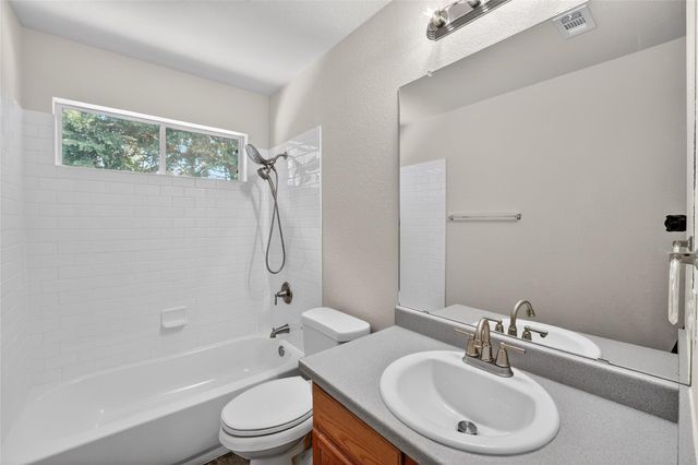 1898 Wallin Loop LOOP, Round Rock, TX 78664