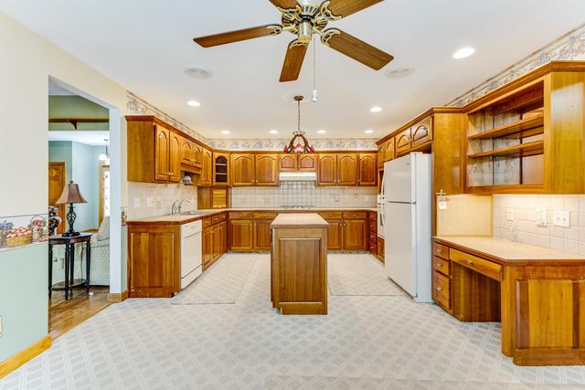 2 Niblick Ct., Carolina Shores, NC 28467