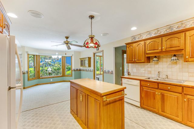 2 Niblick Ct., Carolina Shores, NC 28467
