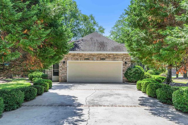 2 Niblick Ct., Carolina Shores, NC 28467