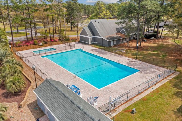 2 Niblick Ct., Carolina Shores, NC 28467
