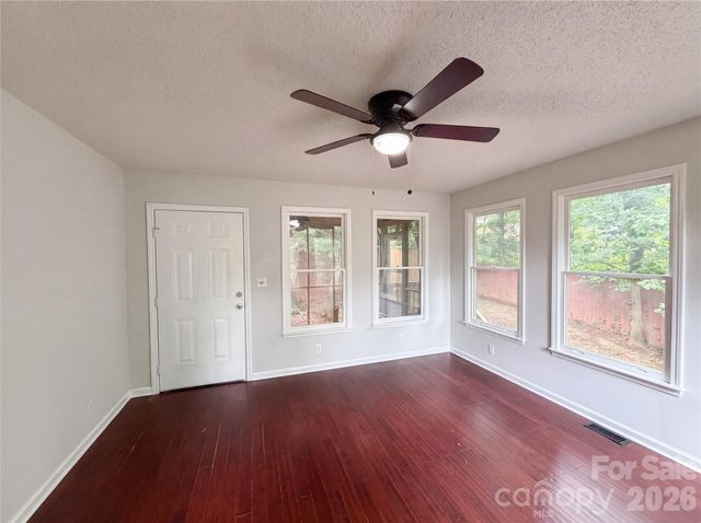 203 Park Drive, Kings Mountain, NC 28086