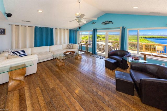 3249 Sandpiper RD, Virginia Beach, VA 23456