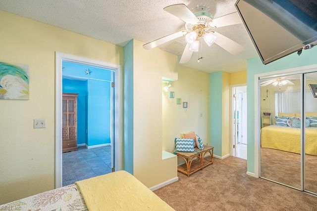 3249 Sandpiper RD, Virginia Beach, VA 23456